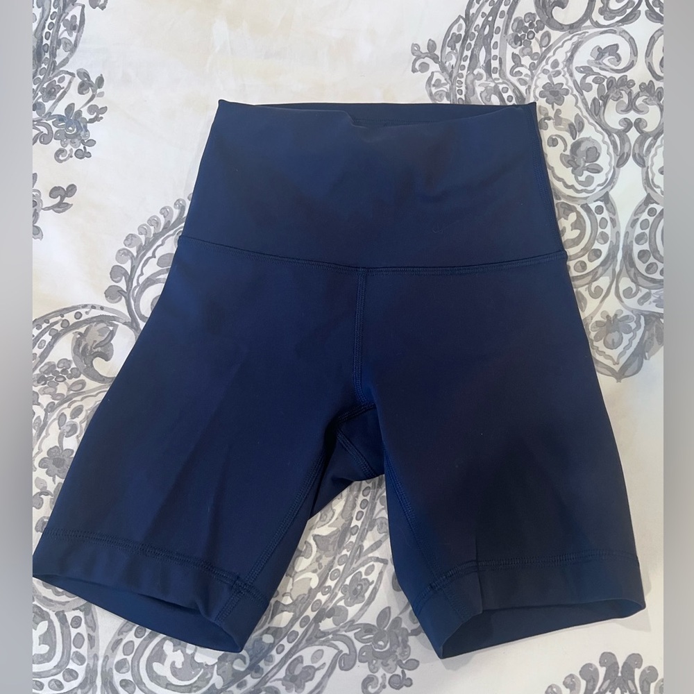 Lululemon size 2 dark blue High-Waisted Shorts.